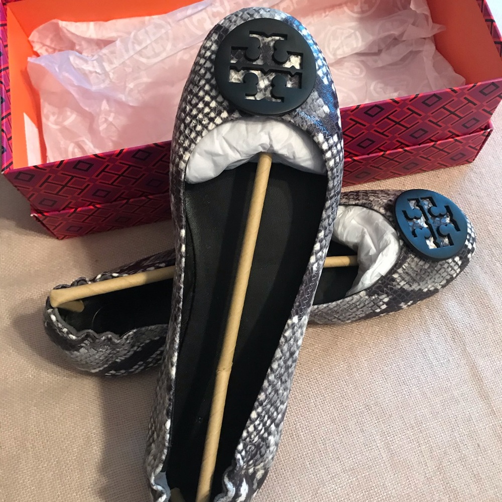 TORY BURCH FLATS
